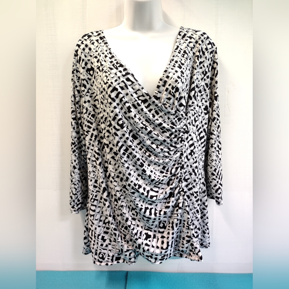 Dana Buchman 3/4 Sleeves Pullover Blouse Side Ruched Stretchy Blk Gray XL